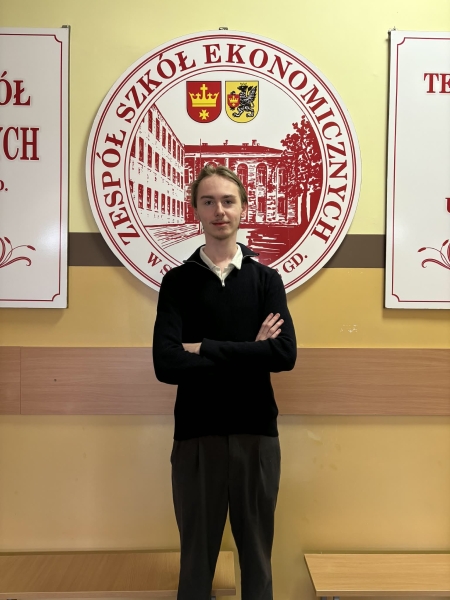 Wielki sukces ucznia naszej szkoły w Olimpiadzie Przedsiębiorczości – Biznes i  Zarządzani