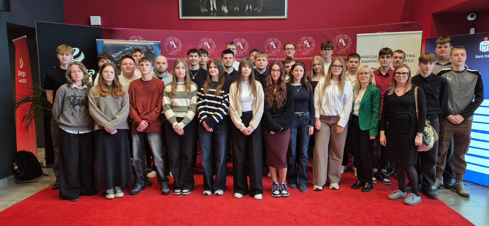 Literackie emocje na scenie - klasy 3 TL i 5 TL w Teatrze im. Aleksandra Sewruka